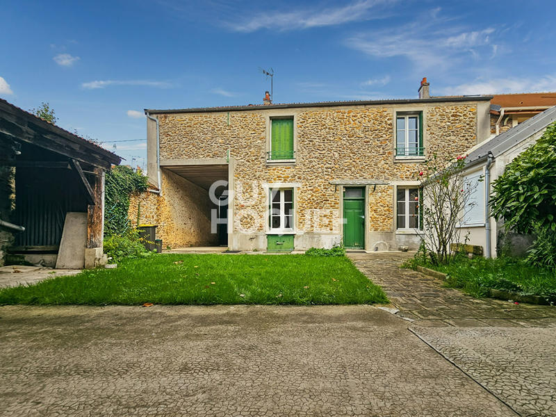 Maison - 104 m² - 5 pièces