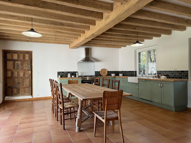 Maison - 294 m² - 10 pièces