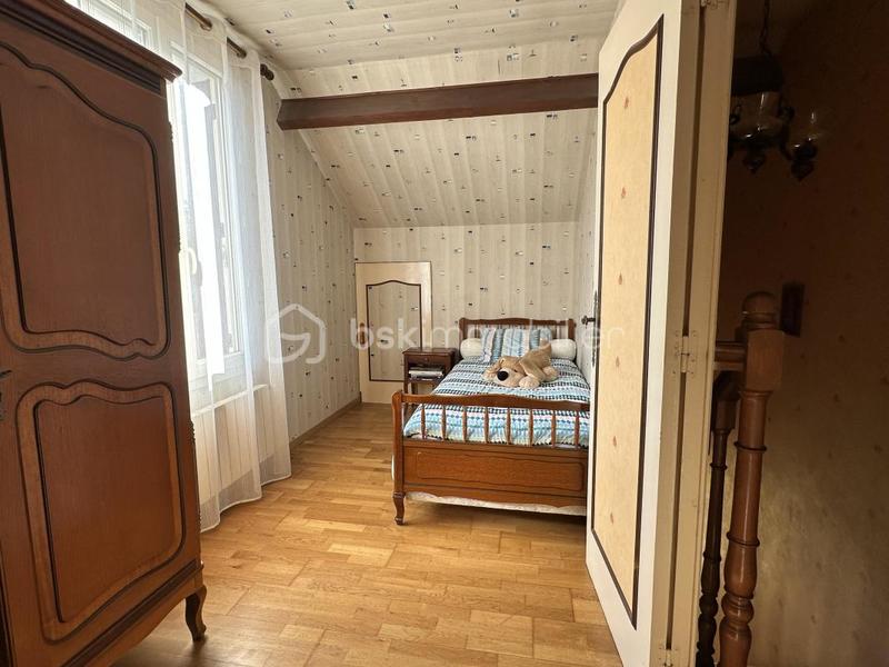 Maison traditionnelle - 105 m² - 5 pièces