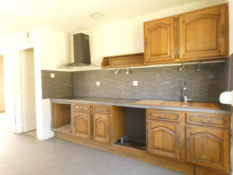 Maison - 92 m² - 5 pièces