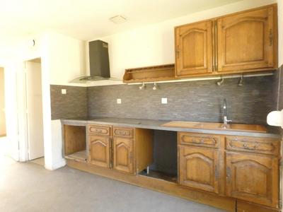 Maison - 92 m² - 5 pièces