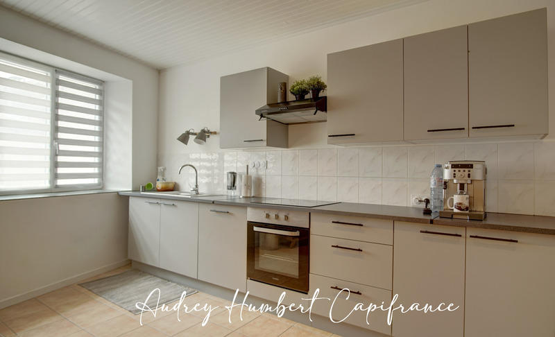 Appartement - 218 m² - 6 pièces