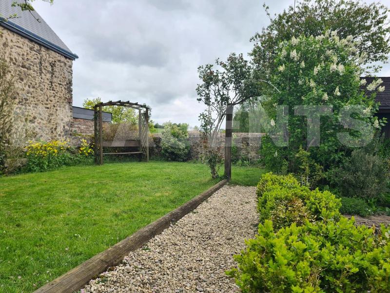 Maison ancienne - 117 m² - 7 pièces