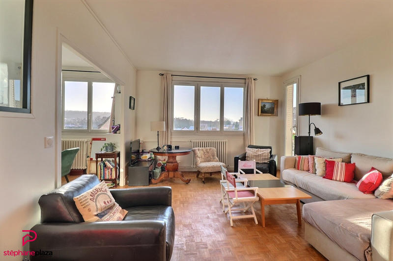 Appartement - 80 m² - 4 pièces