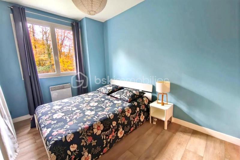 Maison - 215 m² - 8 pièces