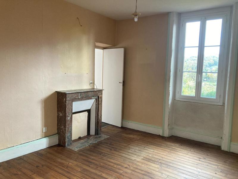 Maison - 229 m² - 11 pièces