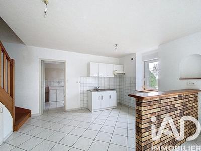 Maison - 94 m² - 4 pièces