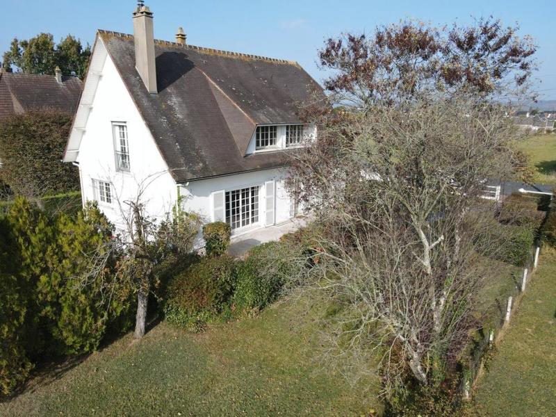 Maison - 168 m² - 6 pièces