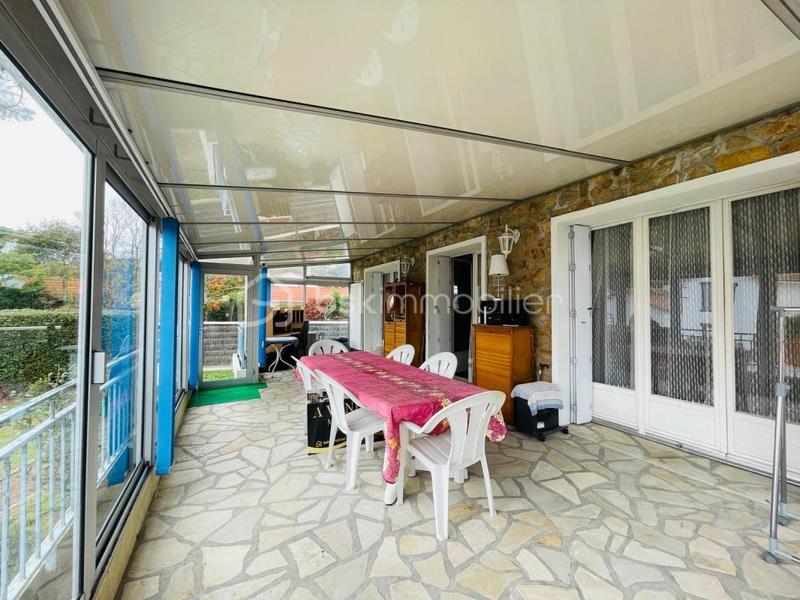 Maison - 184 m² - 6 pièces