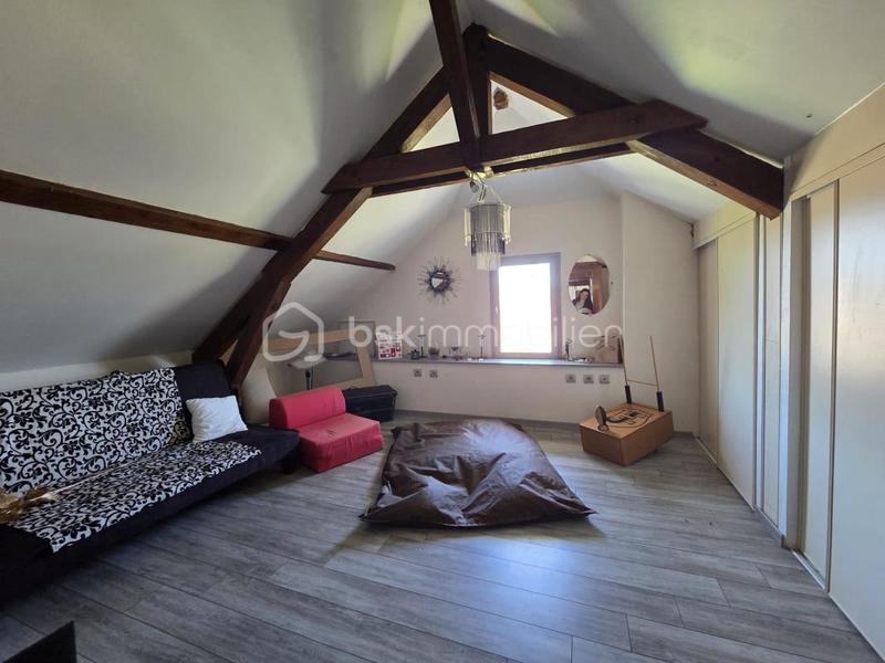 Maison traditionnelle - 170 m² - 6 pièces