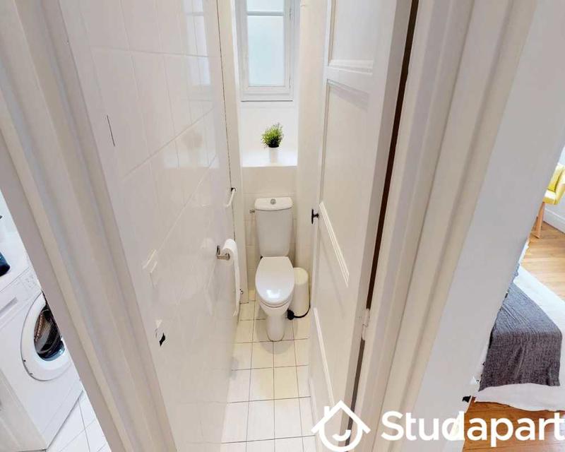 Chambre - 90 m² - 1 pièce