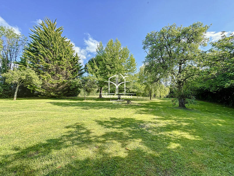 Maison - 122 m² - 6 pièces