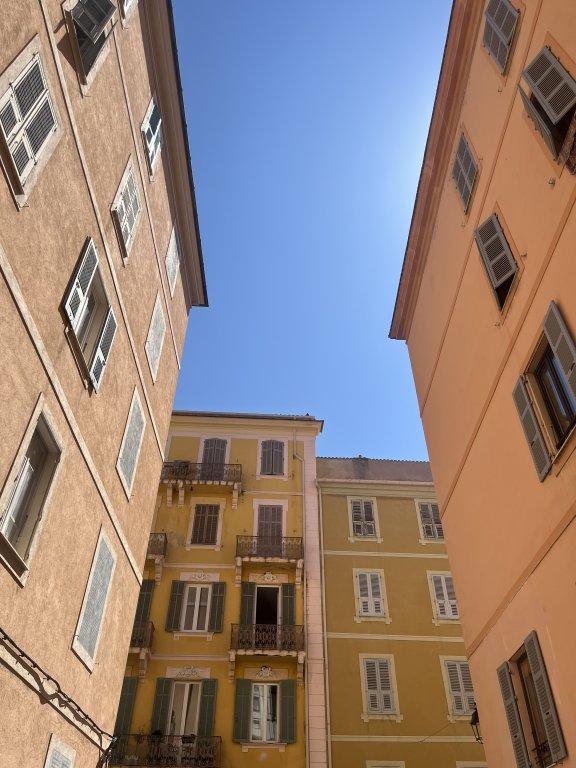 Appartement - 92 m² - 4 pièces