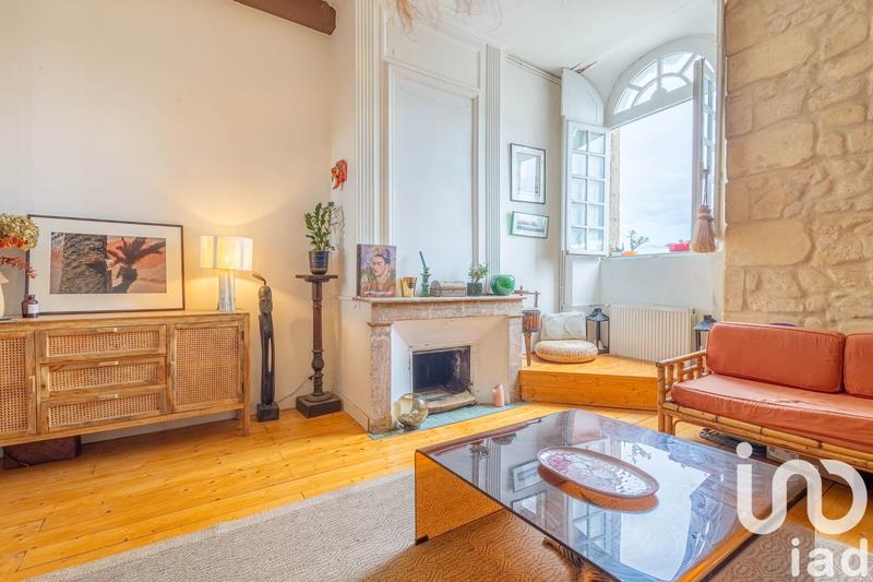 Appartement - 90 m² - 3 pièces