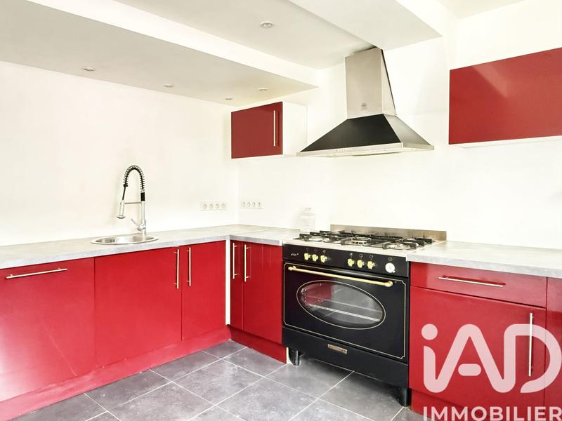 Maison de village - 90 m² - 6 pièces