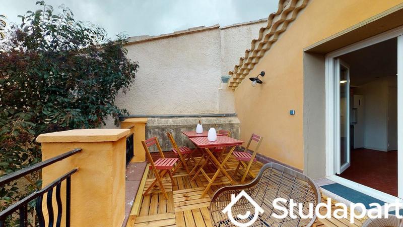 Chambre - 9 m² - 1 pièce