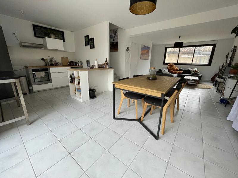 Maison de village - 100 m² - 3 pièces