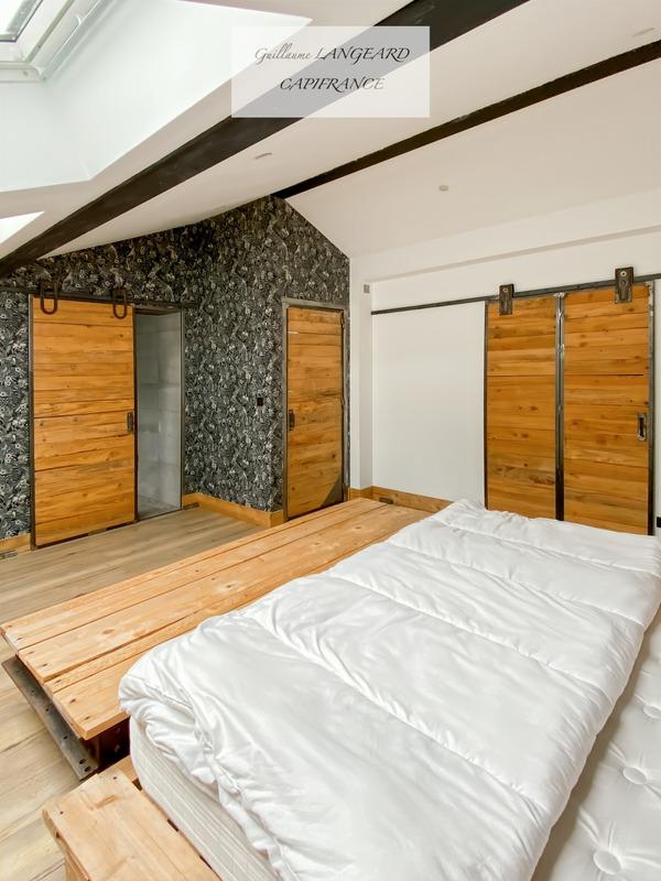 Maison - 227 m² - 6 pièces