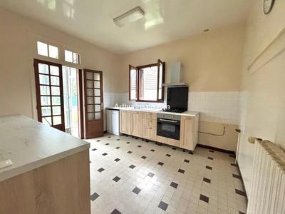 Maison - 60 m² - 3 pièces