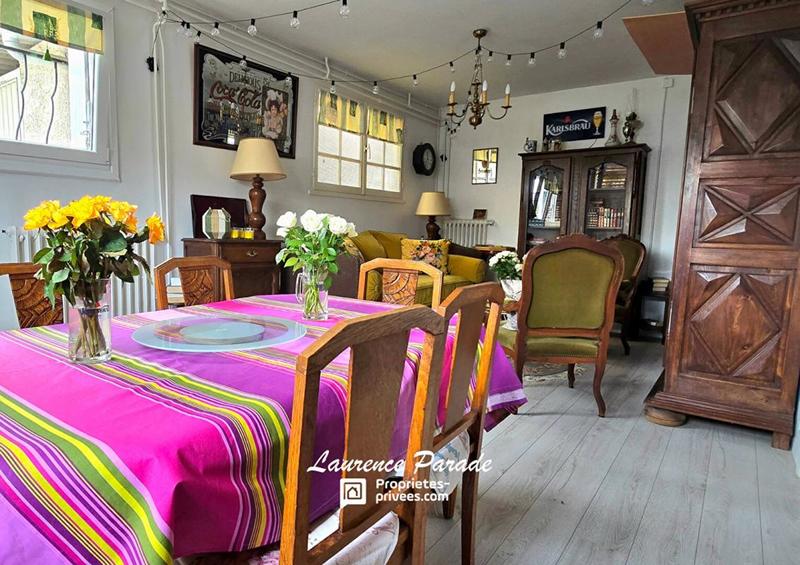 Maison - 176 m² - 7 pièces