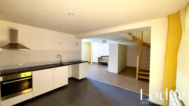 Appartement - 72 m² - 2 pièces