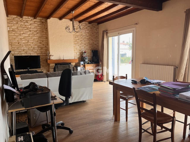 Maison - 114 m² - 5 pièces