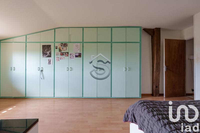 Maison - 243 m² - 7 pièces