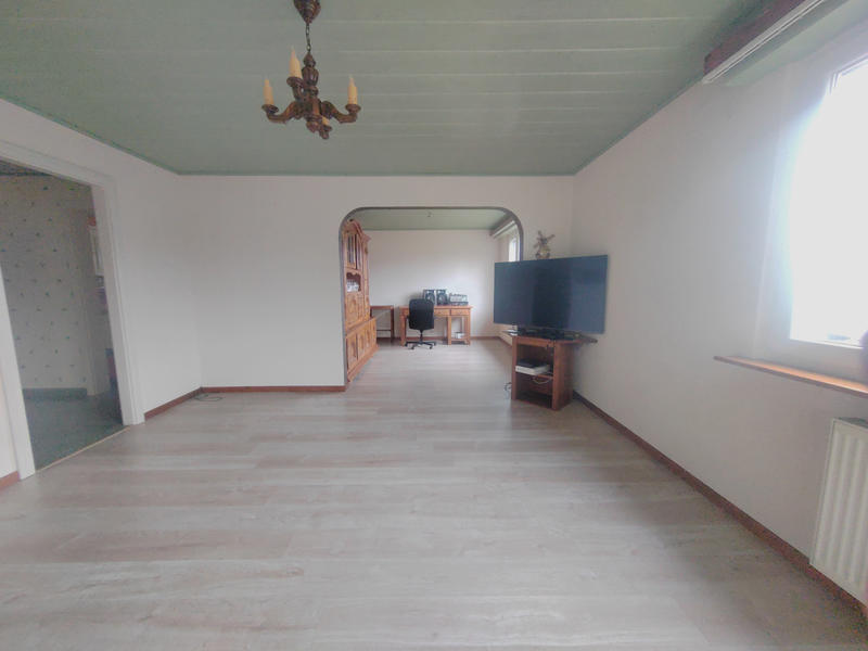 Maison - 200 m² - 7 pièces