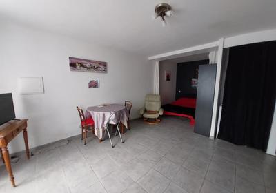 Maison en pierre - 94 m² - 4 pièces