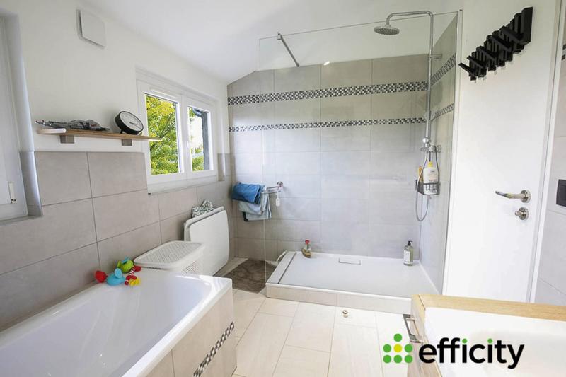 Maison - 110 m² - 4 pièces