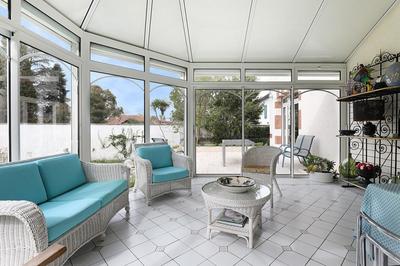 Propriété - 224 m² - 8 pièces