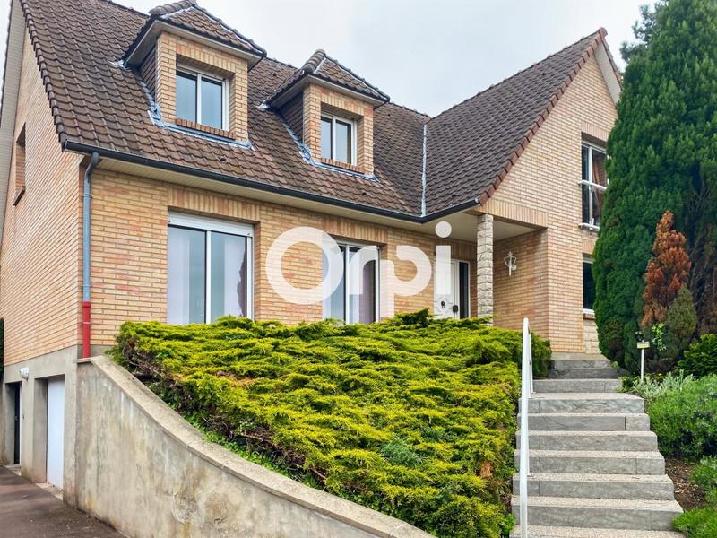 Maison - 143 m² - 6 pièces