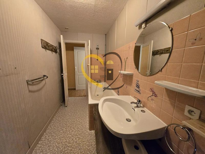 Maison de village - 83 m² - 4 pièces