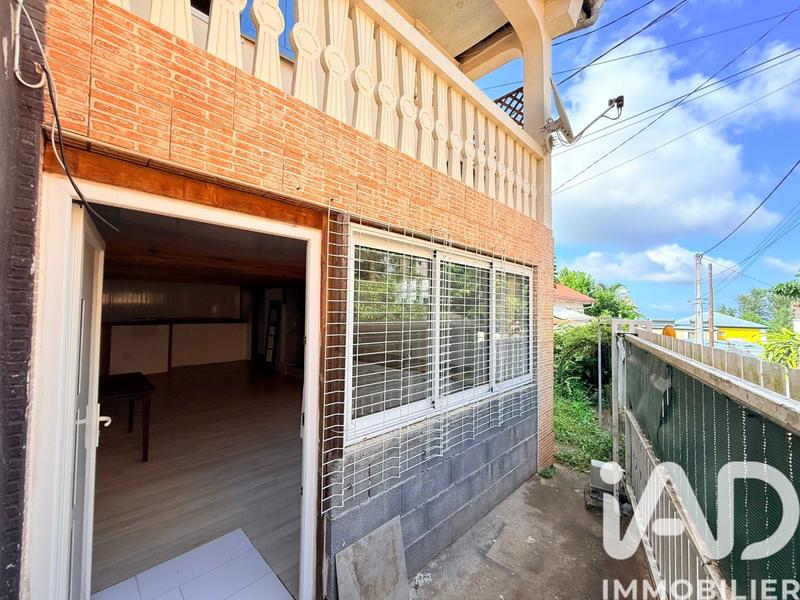 Maison - 140 m² - 5 pièces