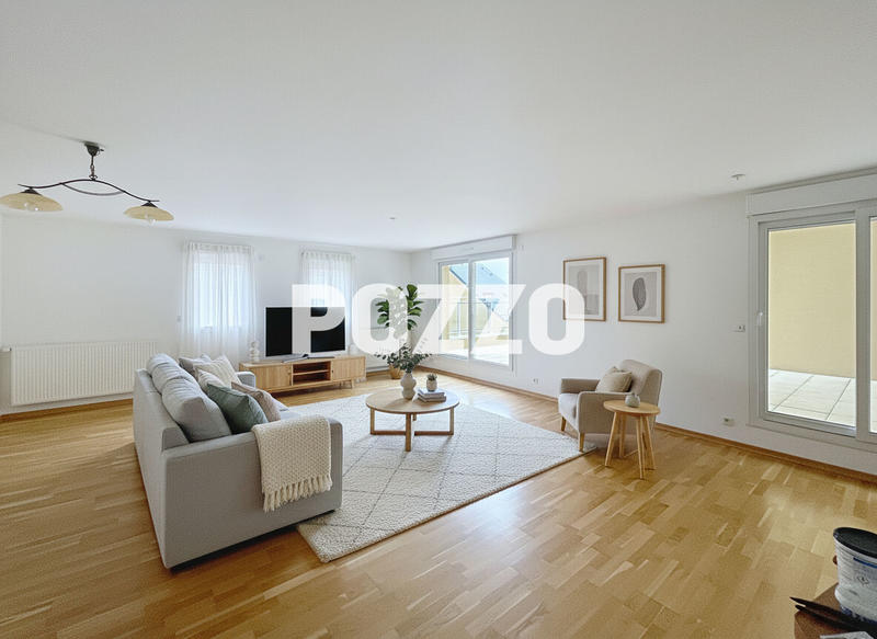 Appartement - 155 m² - 5 pièces