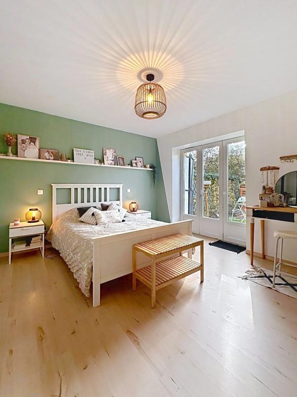 Maison en pierre - 254 m² - 7 pièces