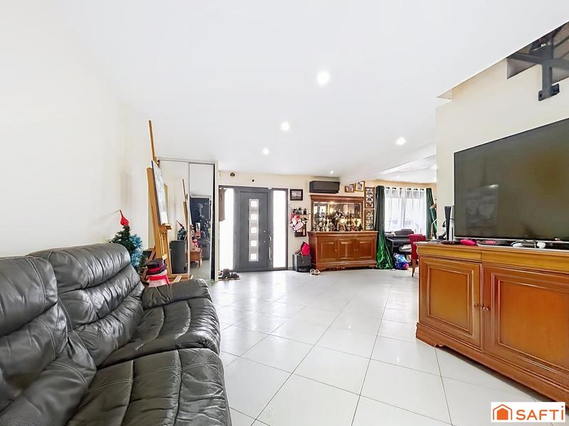 Maison - 150 m² - 7 pièces