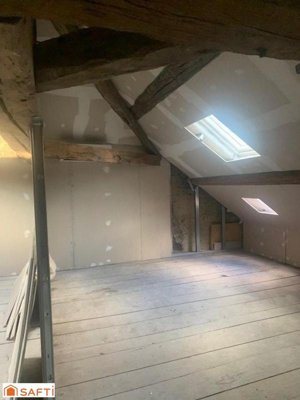 Maison - 270 m² - 15 pièces