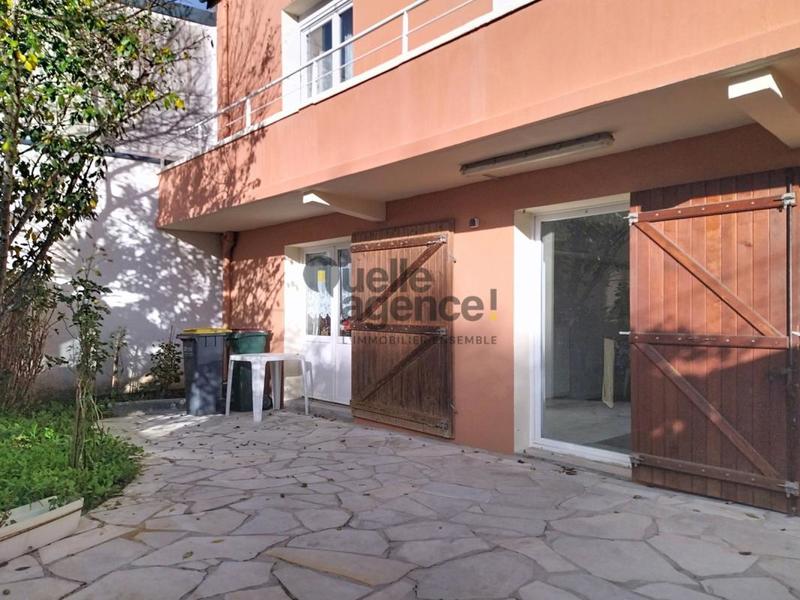 Maison - 192 m² - 8 pièces