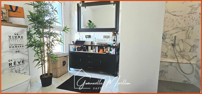 Maison - 150 m² - 7 pièces