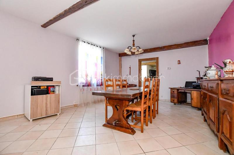 Maison - 203 m² - 6 pièces