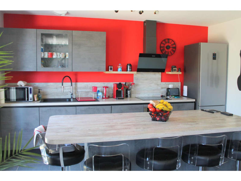 Maison - 110 m² - 6 pièces