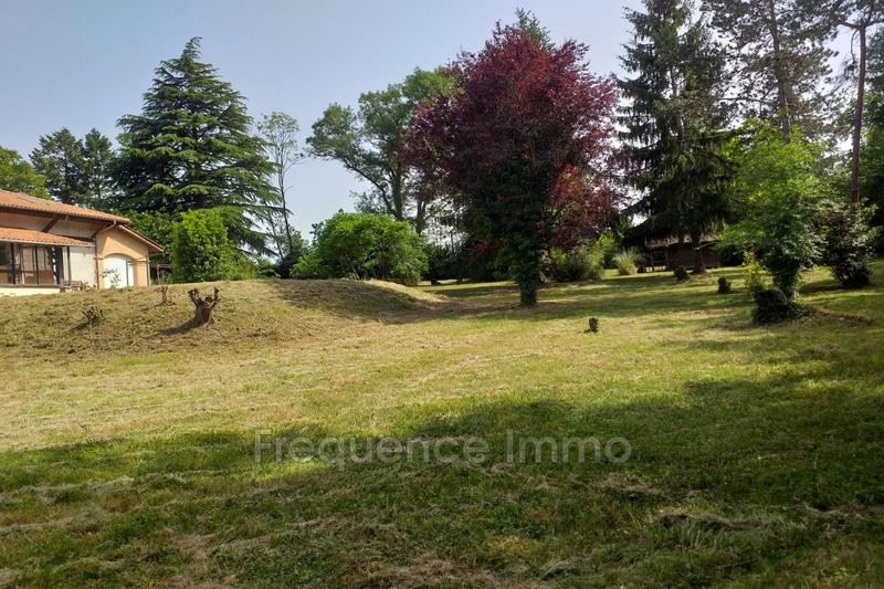 Maison - 290 m² - 8 pièces