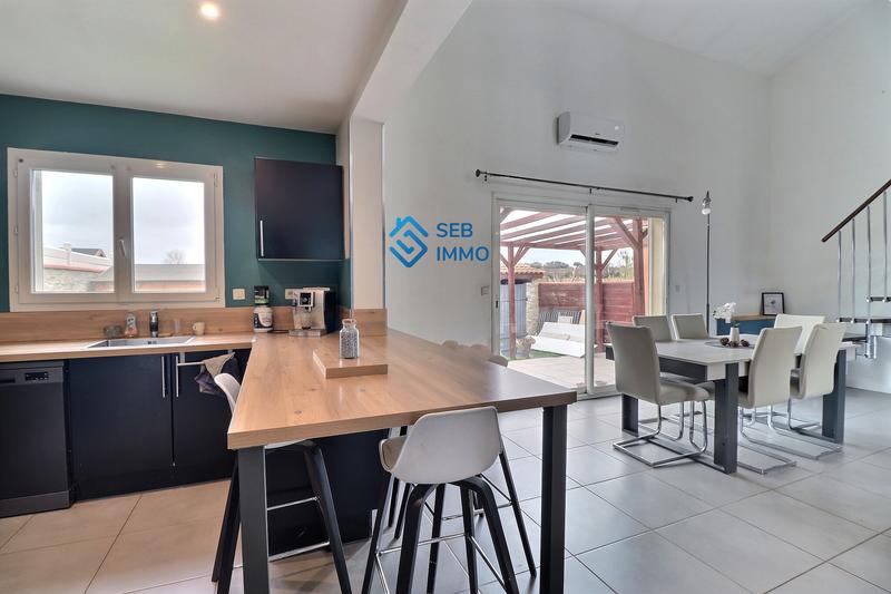 Maison - 90 m² - 4 pièces