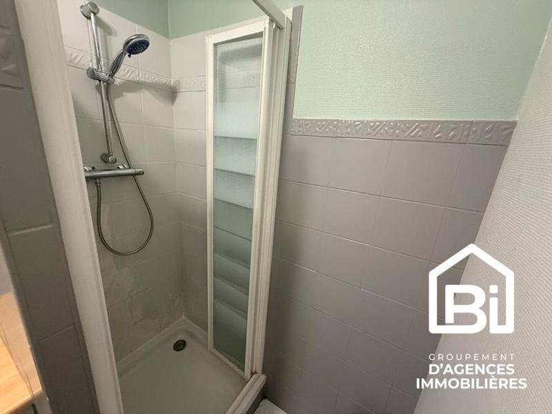 Appartement - 75 m² - 5 pièces