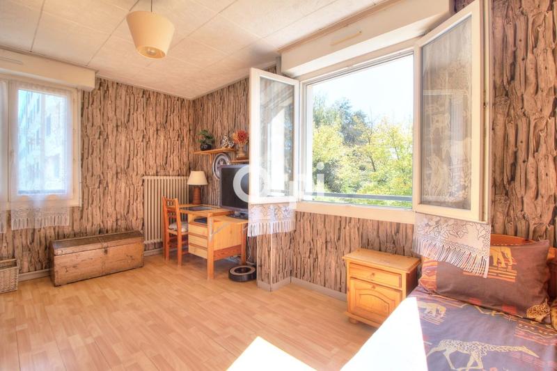Appartement - 94 m² - 4 pièces