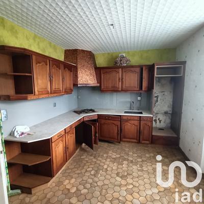 Maison - 97 m² - 5 pièces