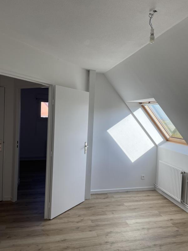 Appartement - 102 m² - 5 pièces