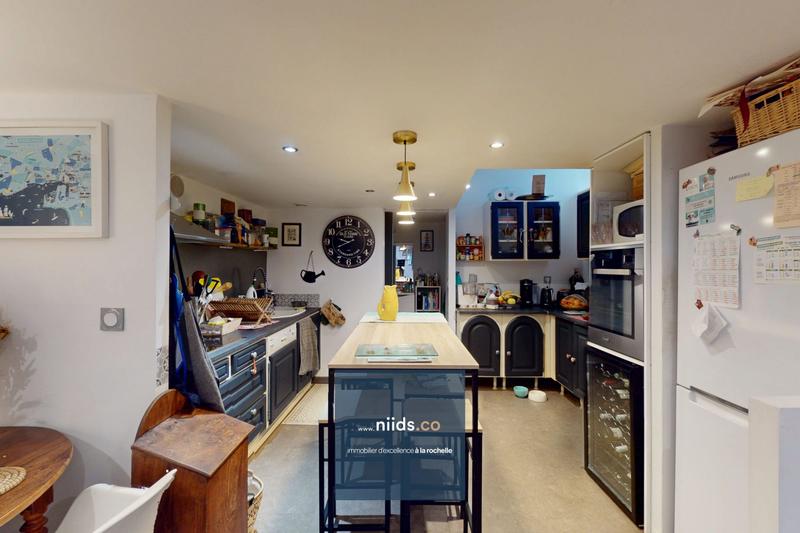 Maison - 142 m² - 6 pièces