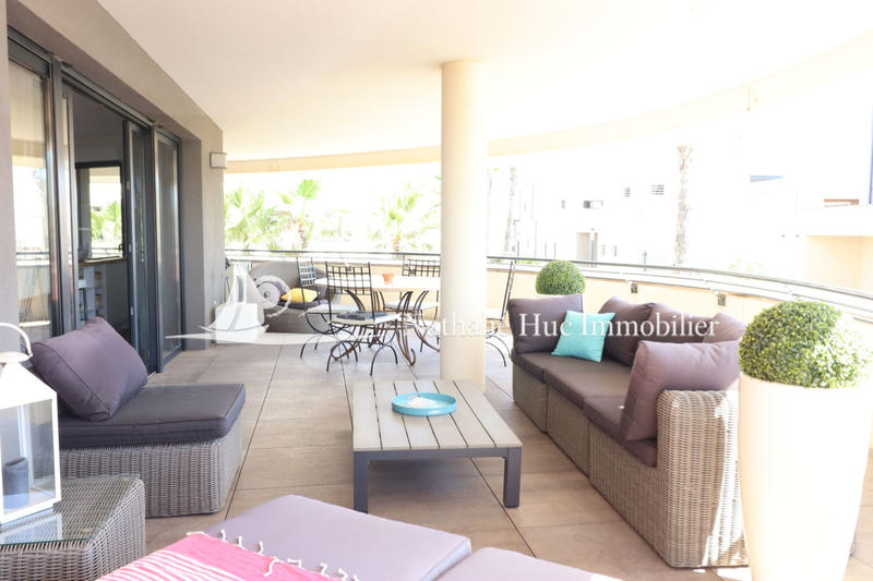 Appartement - 96 m² - 4 pièces